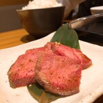 神戸牛焼肉 石田屋。Hanareの上 - 