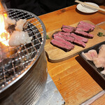 肉小屋 - 米産上舌！