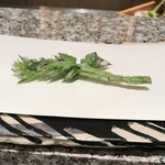 天麩羅 巽 - うどの葉