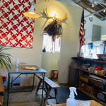 ダコタ ラスティック テーブル - 