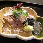 桜田 - 戻り鰹のたたき、烏賊、鯛