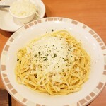 サイゼリヤ - ポヴェレッロ　450円