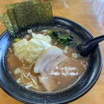 横浜ラーメン萬年家 - 