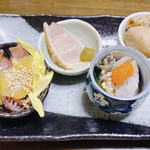 炭火焼居酒屋櫻井 - ホタルイカ酢味噌、合鴨さっぱり煮、鶏新じゃが、太刀魚の酢の物