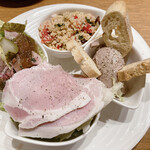 SADAKI deli - 