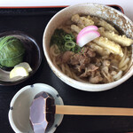 くまもと中央カントリークラブ - 肉ゴボウうどん