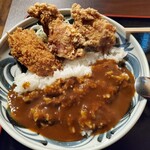 岩本町 和旬食 千虎 - エビクリームコロッケ鶏ザンギカレー