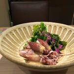 ちょこっと寿し 別邸 - ホタルイカと菜の花の酢味噌かけ。