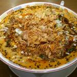 特製担々麺　1000円。定番品の担々麺とは、全然違う。段違いの旨さ。隠れメニューになってしまったが、作って貰えるかどうか、店員さんに確認しよう。