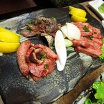 炭火焼肉　じもんじゅ - 