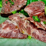 炭火焼肉　じもんじゅ - 