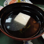 稲佐山観光ホテル - 蟹真丈　紅葉人参　占地（しめじ）　青味