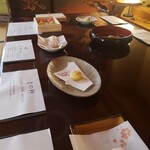 御菓子司 福来雀 あずき宿 - コロナが収束して、ここでお茶出来る日が早く来ますように…