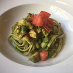 アズーリ - 鱒と春野菜のジェノヴェーゼ