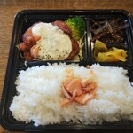 お弁当と豚汁のお店 味八 - チキン南蛮弁当 ※拡大(2021.03.15)
