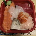Dom Maru - 海鮮丼