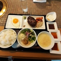 みやび 六本木店 - 数量限定ハンバーグランチ