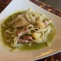 古民家バル旧本藤邸 - ランチの、本日のパスタ、じゃがいもとベーコンのジェノベーゼ