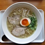 梟 - 塩ラーメン　800円