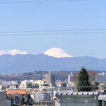 Matsuya - 成城コルティ３階通路からの富士山（屋上庭園はコロナで閉鎖中なので）