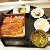 割烹蒲焼 横浜八十八 吉田町店 - 