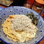 東京煮干屋本舗 - 極上のシラス油そば￥920特盛