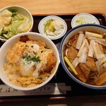 いなりや - 料理写真: