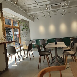 オシャレな空間 福山駅周辺でおすすめのカフェをご紹介 食べログ