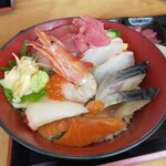 Kusano Ne - 上海鮮丼