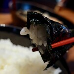 イレブンフーズ 源流 - ラーメン並（830円）＋ライス（ランチタイムサービス）