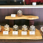 パティスリー＆ブーランジェリー ラ・パルム・ドール - クッキーコーナー