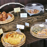 パティスリー＆ブーランジェリー ラ・パルム・ドール - パンコーナー②