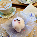 Restaurant Youth Maru - Caramel Soy Milk and Strawberry Cheeks