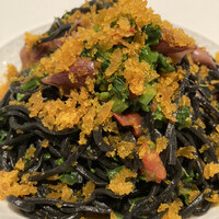 イタリア料理 スペランツァ - イカ墨練り込みパスタに蛍イカ、大量カラスミ、菜花！めっちゃ美味かった！