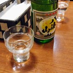 健康寿司海鮮家 - 八海山　300ｍｌ　940円