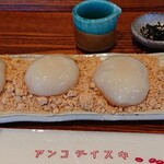 Mataichian - 安倍川餅 一口だとしばらく咀嚼します  きな粉がもりもり