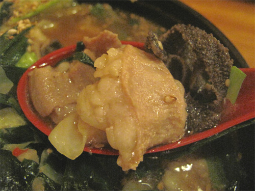 博多川端商店街で水炊きラーメン もつ鍋ラーメンランチ 味処井戸端 By Hakata Ann 井戸端 中洲川端 居酒屋 食べログ