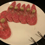 花田流焼肉 炭家 - 特製ロース1988