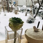 喜茶 ゆうご - 雪景色のお庭