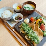 Cafe Dining Sera - 本日の気まぐれごはん/京都ポークのしょうが焼き