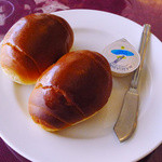 パッサージュ・ドール - ランチの魚料理付属のパン（ライスも選択可）