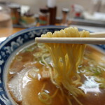 陣屋 - 麺リフト