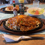 マッケンジーファミリーレストラン - 