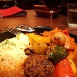 トラディシオン - 仔羊の煮込み、クスクス添え