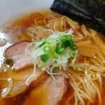 麺処 びぎ屋 - 醤油らーめんアップ