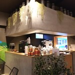 パティスリー ヒンナ - ～パティスリー ヒンナ～　内観、ソフトクリーム販売コーナー