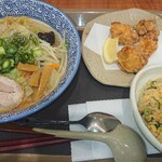 越後秘蔵麺 無尽蔵 - 