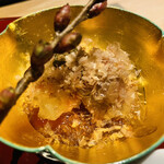 肉割烹 ふたご - サーロインの山菜巻き　ウド タラの芽