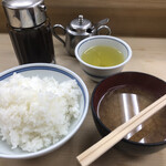 いもや - お代わり可のご飯としじみ汁