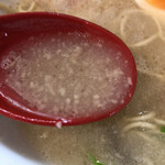 らーめんさかい - ラーメン　背脂入りスープ